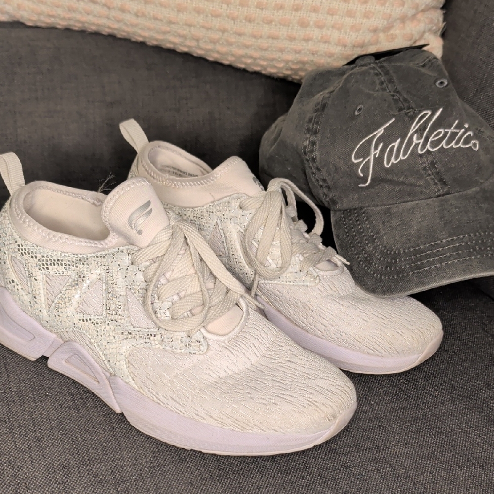 Fabletics Redondo Performance Sneaker And Dad Hat… - image 1